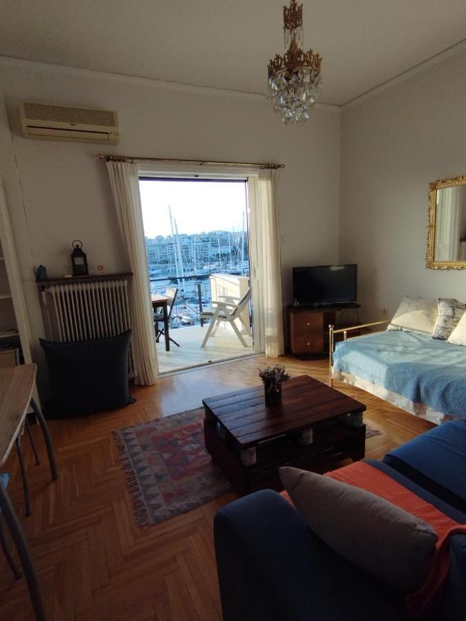 Mia'S Seaside Penthouse - Panoramic View Lägenhet Pireus Exteriör bild